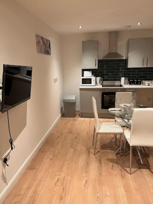 009- Studio Apartment In Ealing F5 Luaran gambar