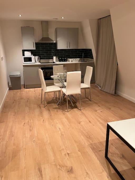 009- Studio Apartment In Ealing F5 Luaran gambar