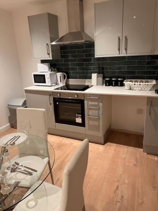 009- Studio Apartment In Ealing F5 Luaran gambar