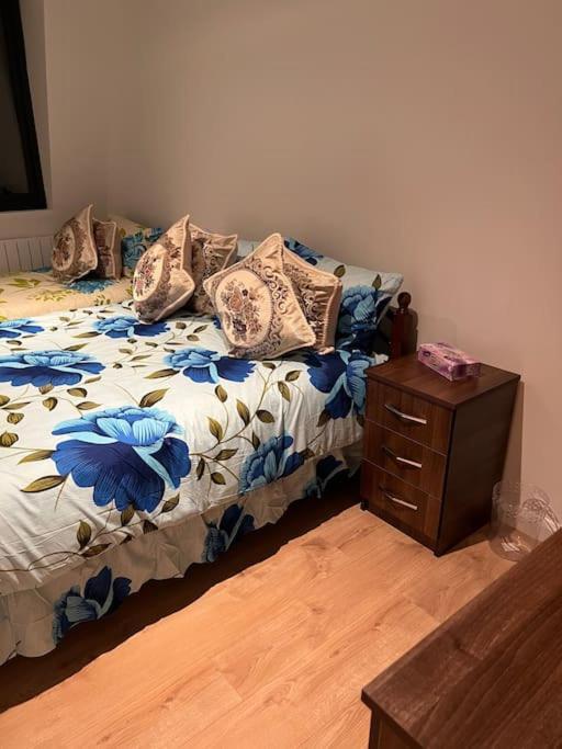 009- Studio Apartment In Ealing F5 Luaran gambar