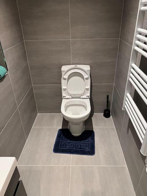 009- Studio Apartment In Ealing F5 Luaran gambar