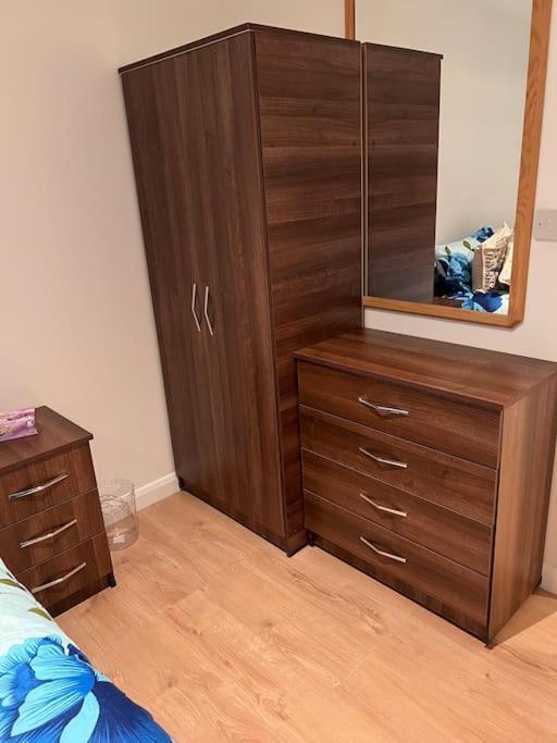 009- Studio Apartment In Ealing F5 Luaran gambar